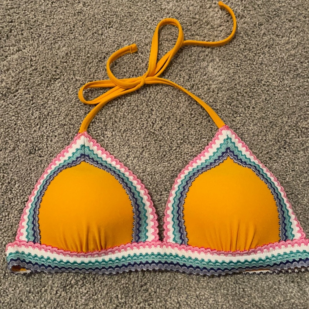 Swimsuit top